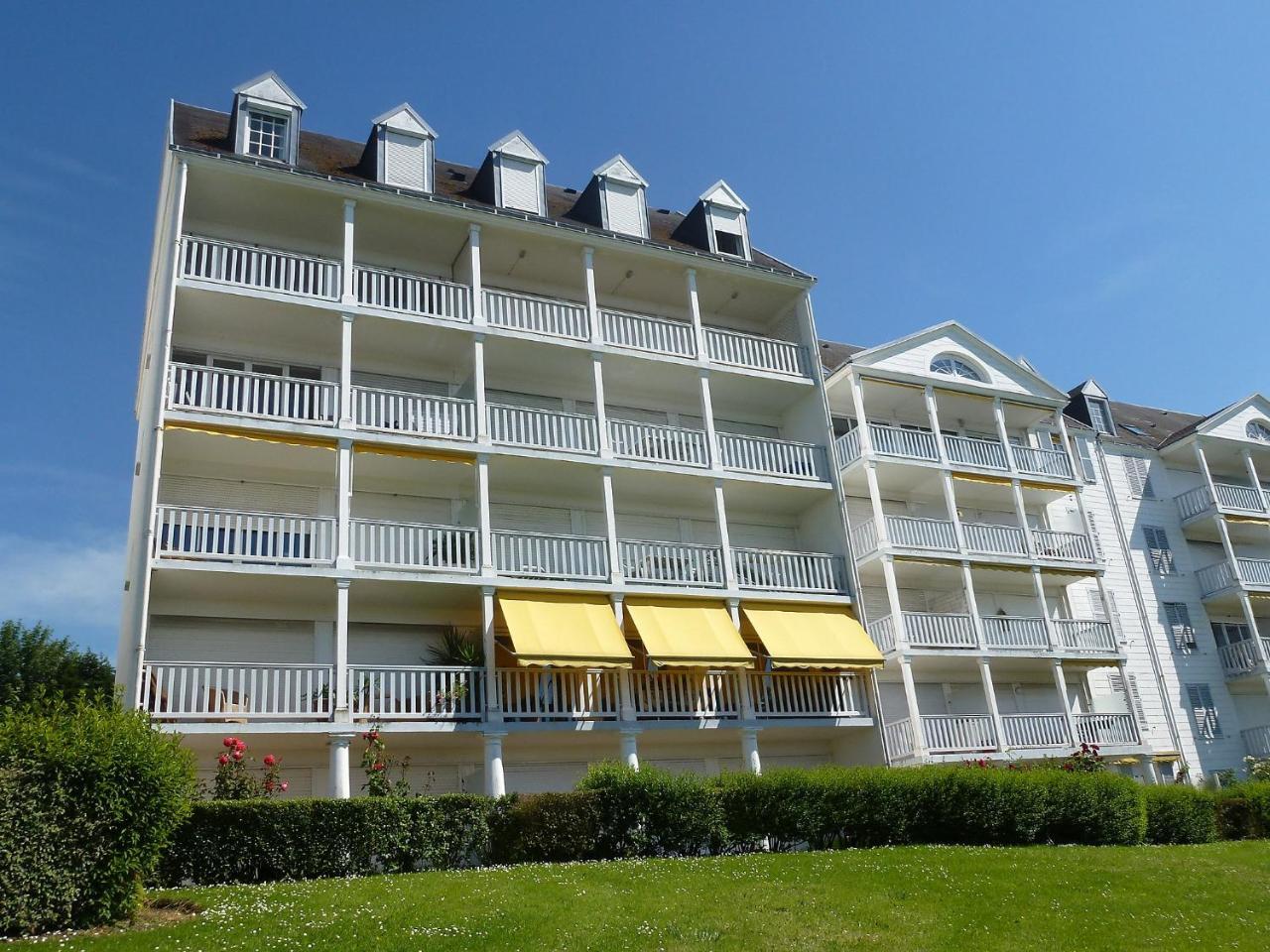 Apartment Le Parc Cordier-3 By Interhome Trouville-sur-Mer Eksteriør bilde